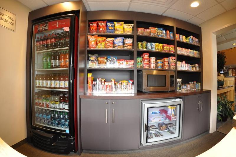 Comfort Inn & Suites Sturbridge-Brimfield Extérieur photo